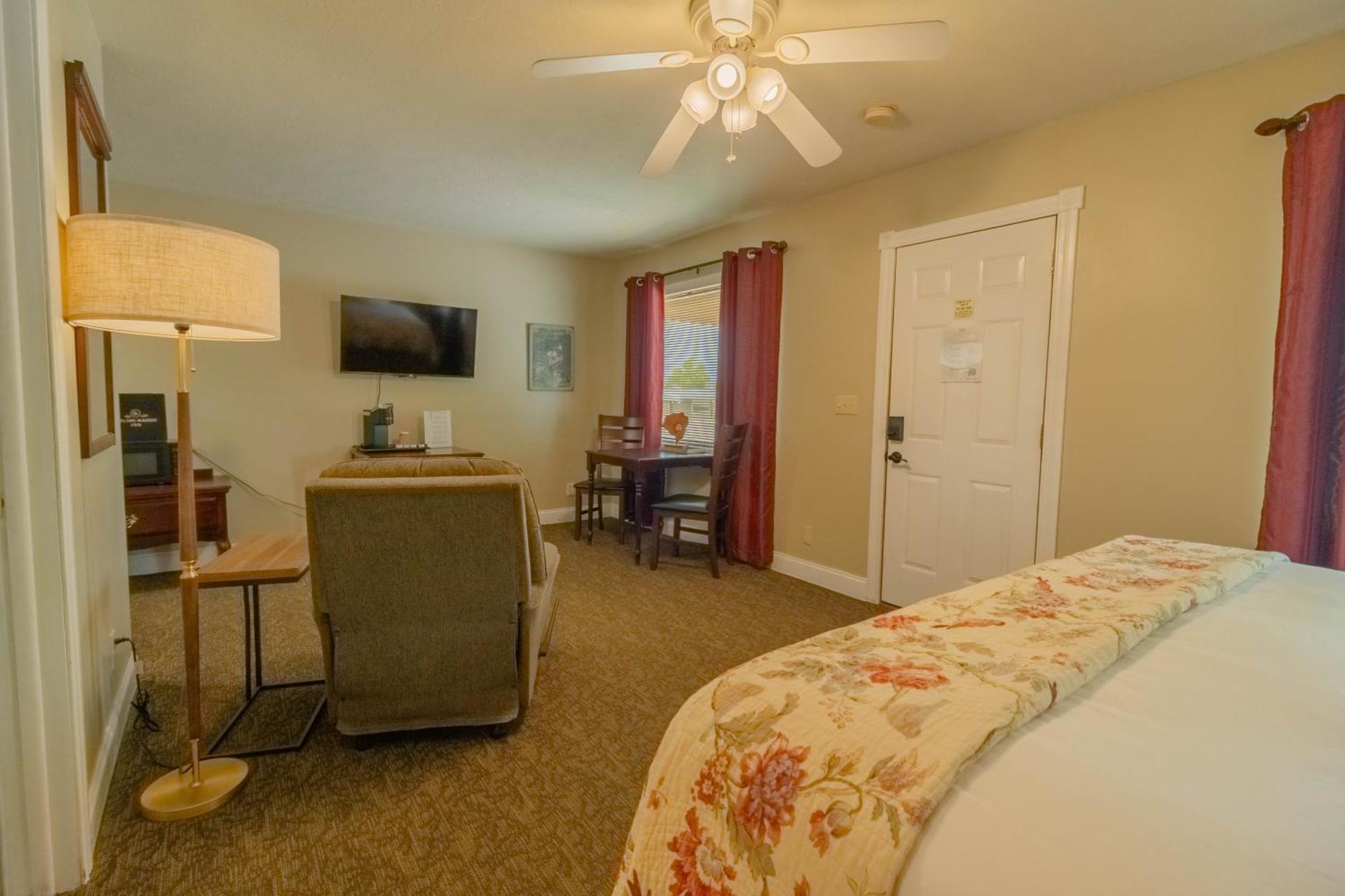 Carlton Marion Inn Yellville Номер фото