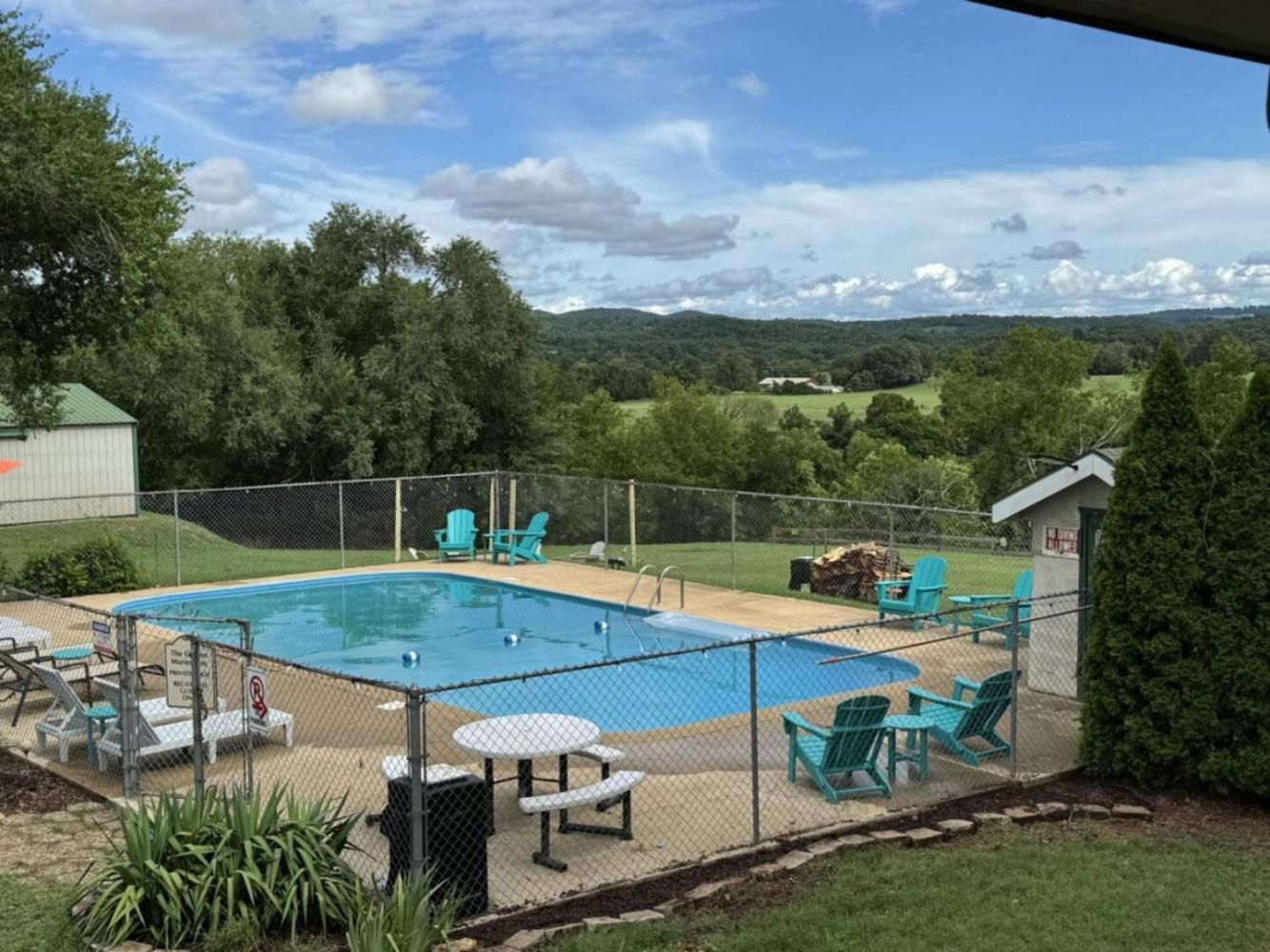 Carlton Marion Inn Yellville Екстер'єр фото
